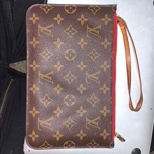 LV HAND POUCH